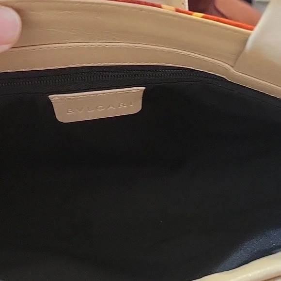 Bvlgari Gold and Cream Accent with Red Detail - Picture 5 of 16